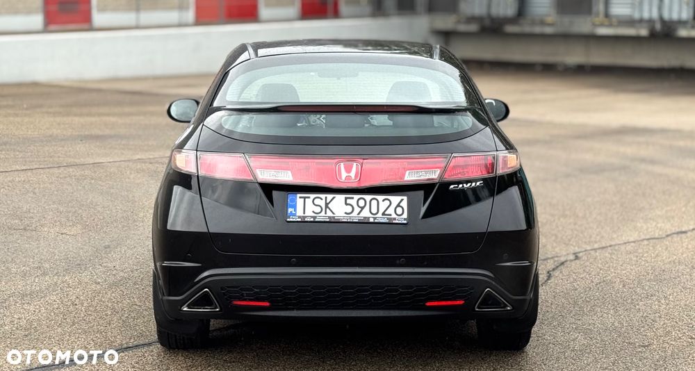 Honda Civic 1.8 Comfort - 12