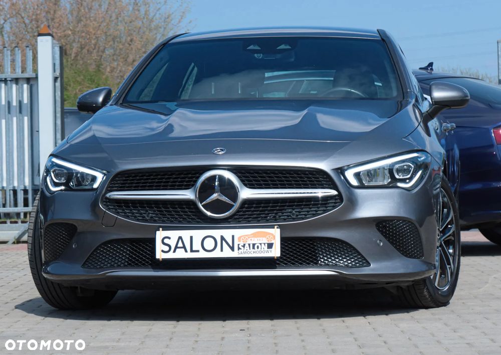 Mercedes-Benz CLA 200 7G-DCT Progressive Line Advanced - 1