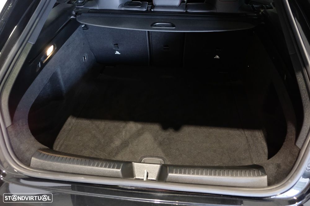Mercedes-Benz CLA 200 Shooting Brake AMG Line Aut. - 22