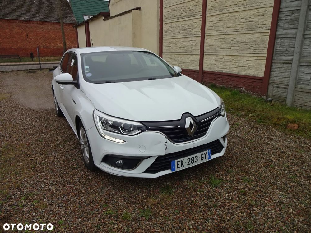 Renault Megane ENERGY TCe 100 LIFE - 9