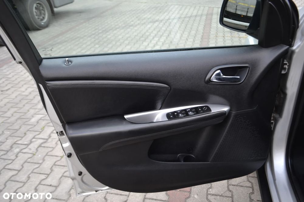 Fiat Freemont 2.0 Multijet Urban - 12
