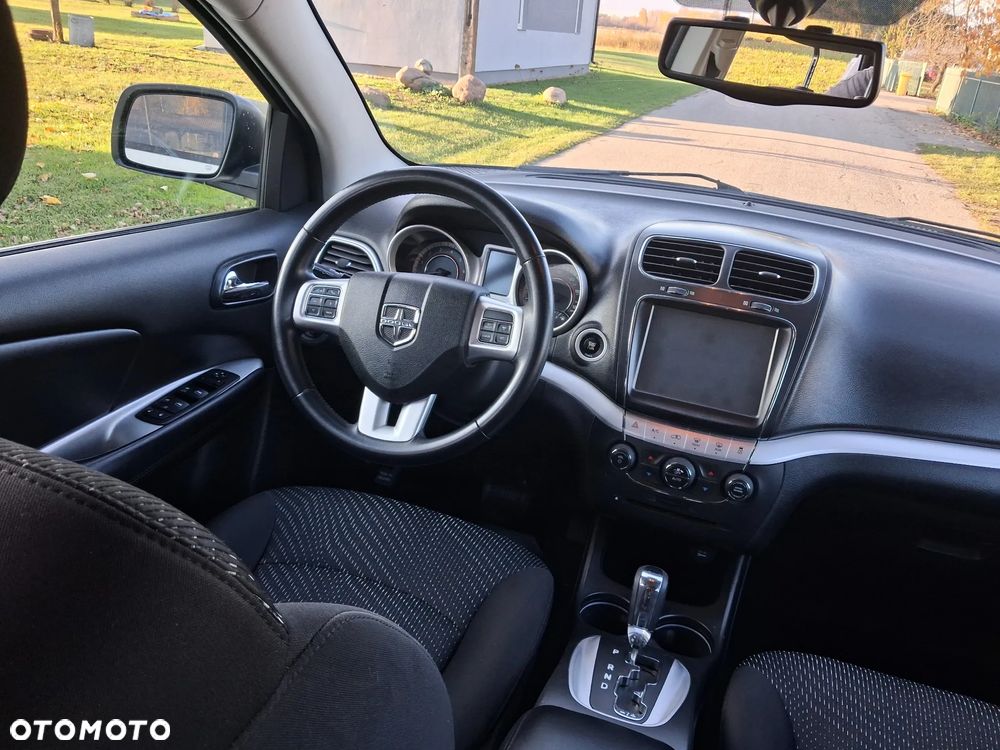 Dodge Journey - 35