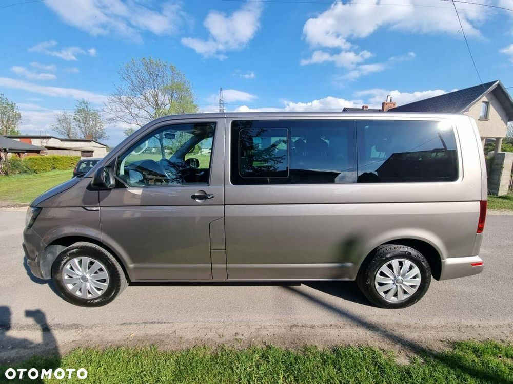 Volkswagen Multivan - 8