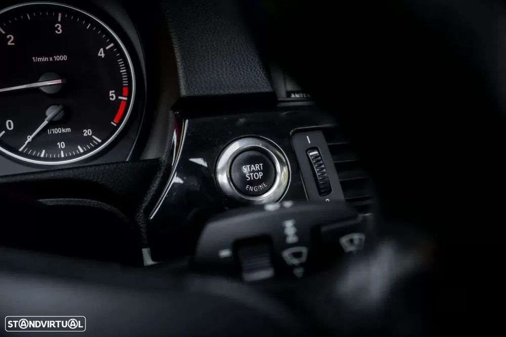 BMW 320 d Cabrio Auto - 21