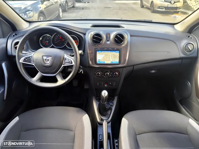 Dacia Logan MCV 1.5 Blue dCi Stepway - 2