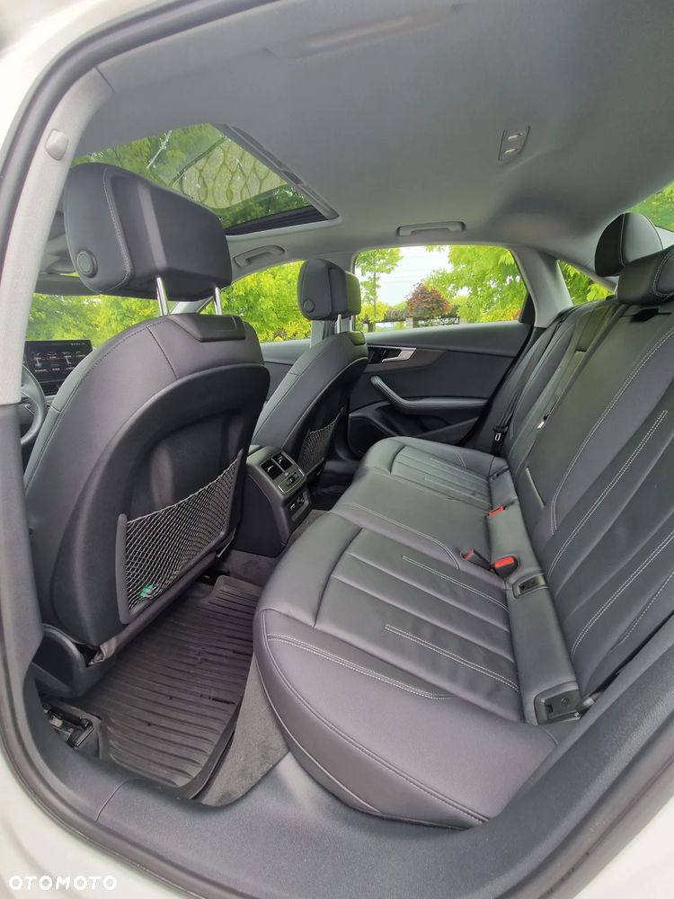Audi A4 Limousine - 20