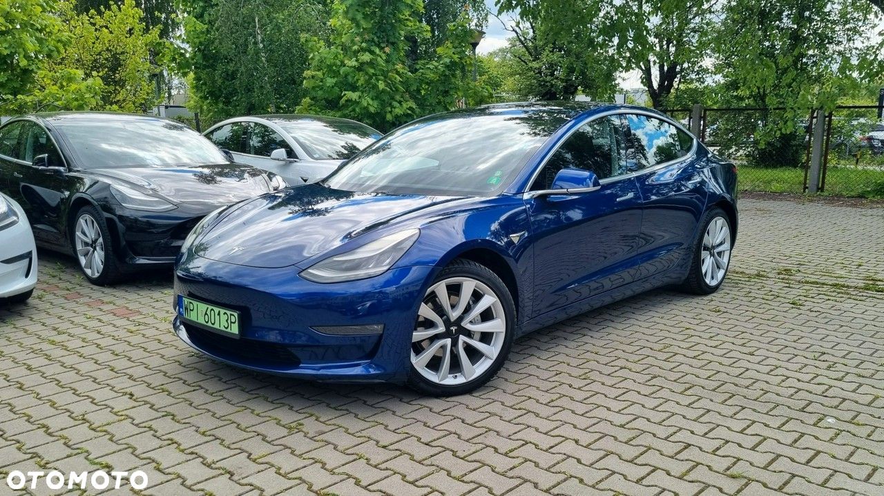 Tesla Model 3 Langstreckenbatterie Allradantrieb Dual Motor - 1