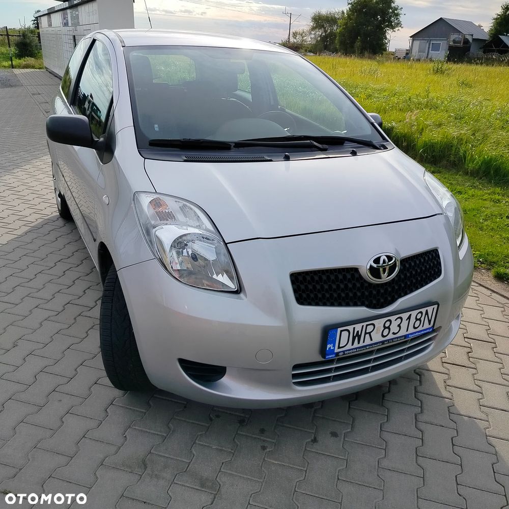 Toyota Yaris 1.0 Luna A/C - 6
