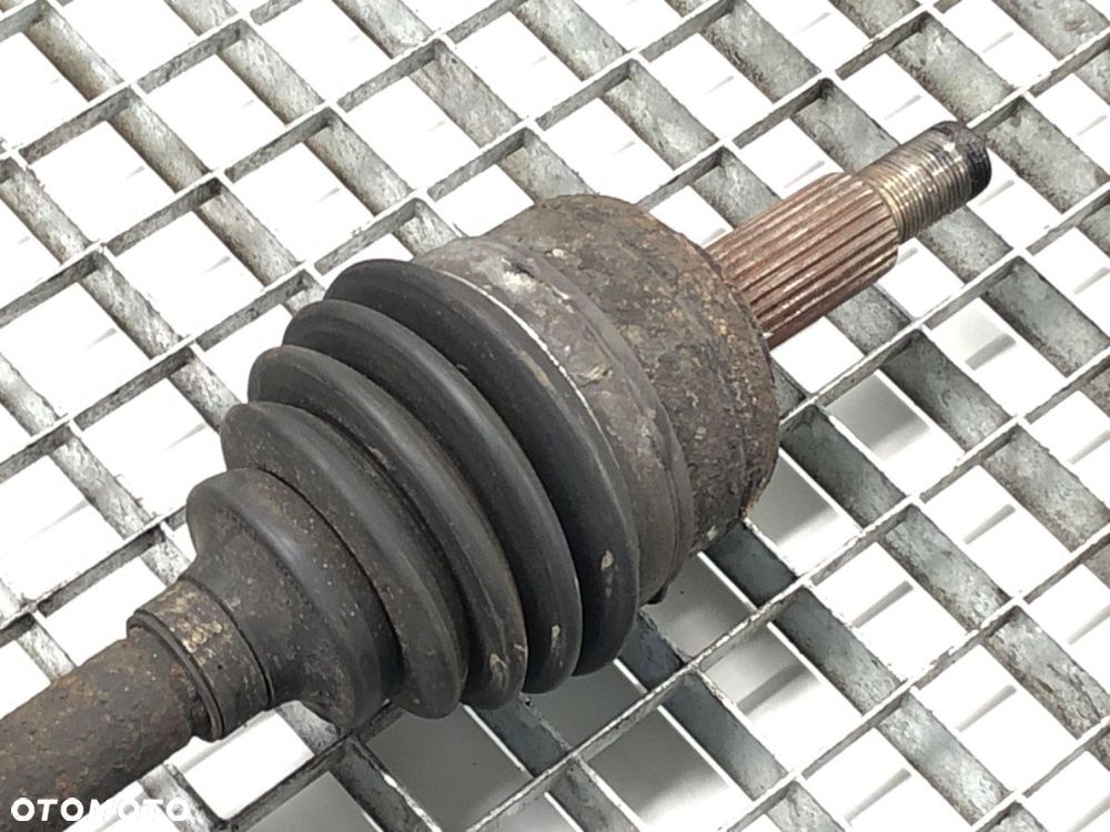 PÓŁOŚ PRAWY PRZÓD  DACIA DOKKER nadwozie wielkoprzestrzenne (MPV) (KE_) 2012 - 2022 1.5 dCi / - 2