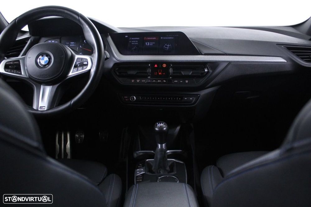 BMW 116 d Pack Desportivo M - 17