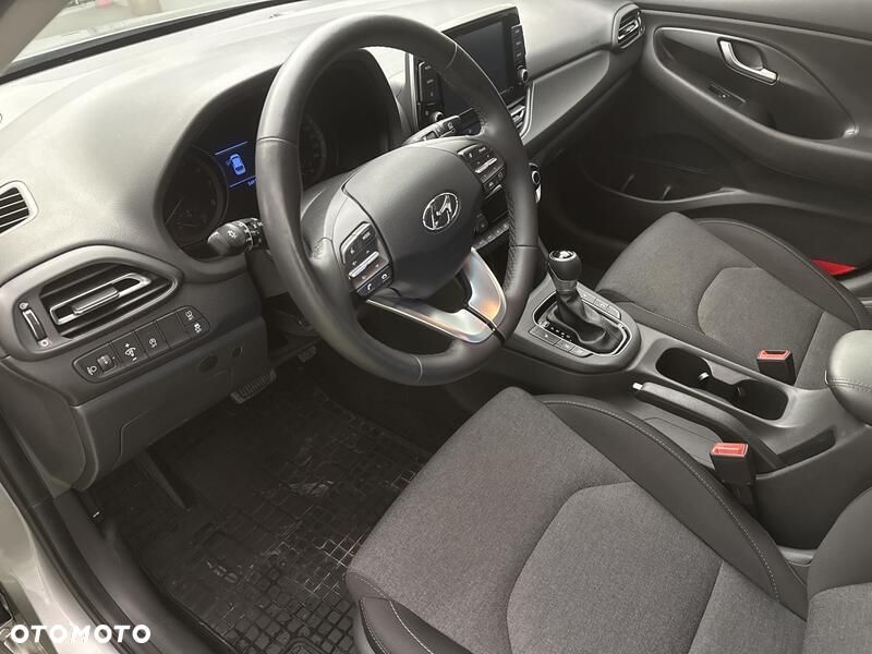 Hyundai i30 1.0 T-GDI Smart DCT - 11