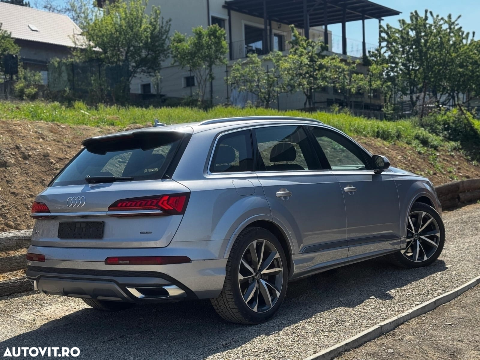 Audi Q7 - 3