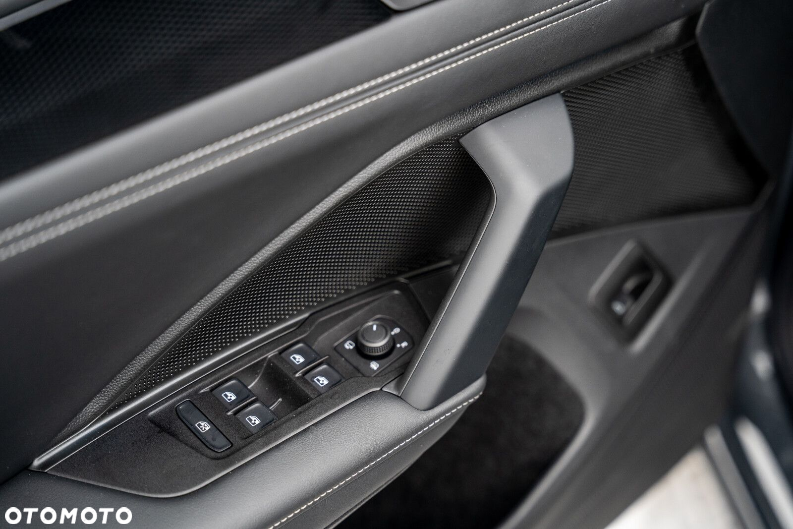 Volkswagen Tiguan - 28