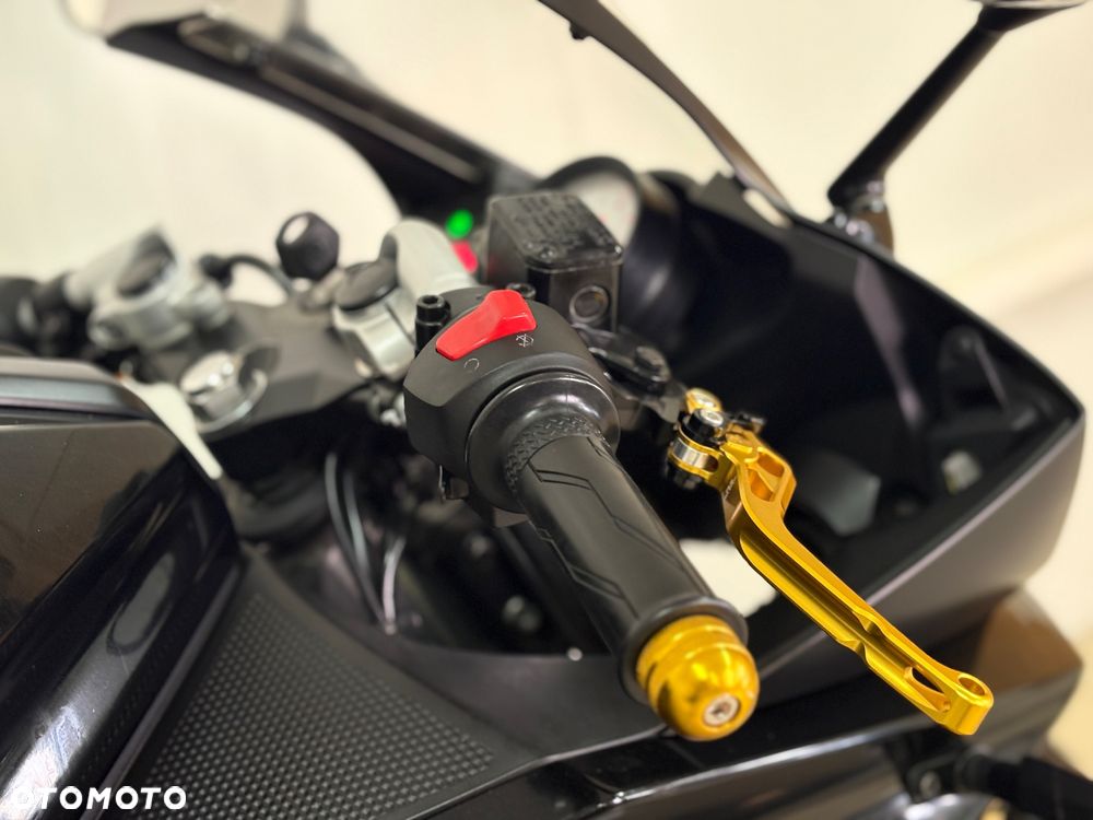 Yamaha YZF - 7
