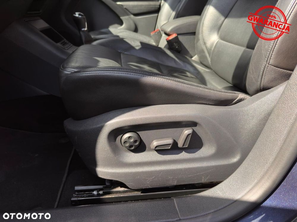 Volkswagen Tiguan - 19