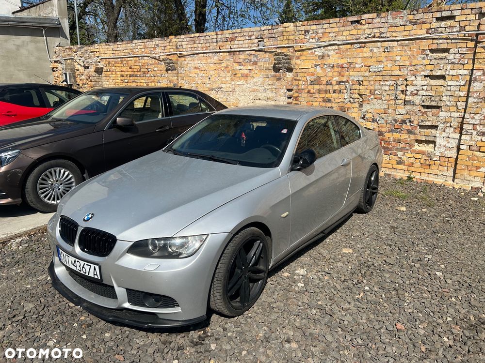 BMW Seria 3 325i - 7