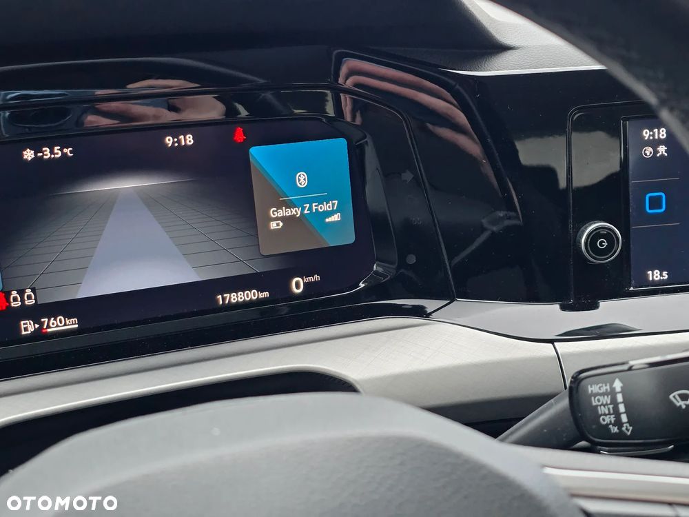 Volkswagen Golf 2.0 TDI Life - 24