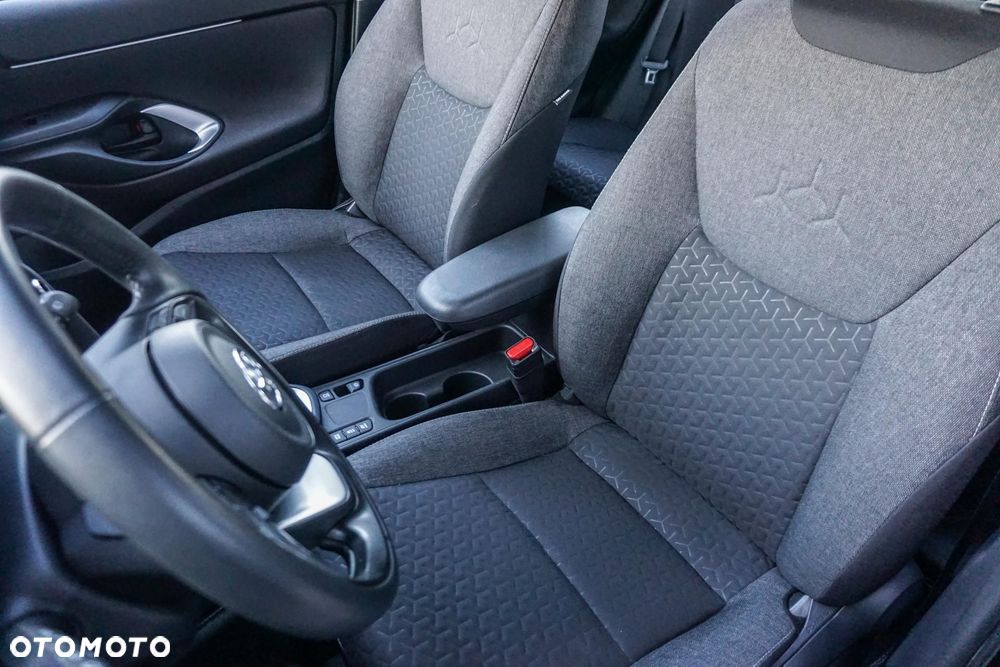 Toyota Yaris Cross Hybrid 1.5 Dynamic - 13
