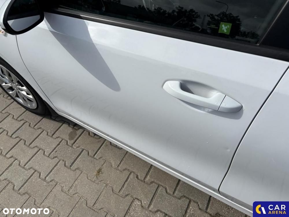 Kia Ceed - 30