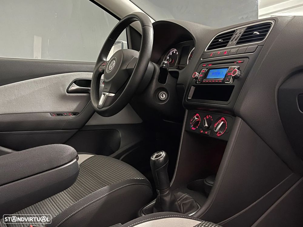 VW Polo 1.2 Street - 21