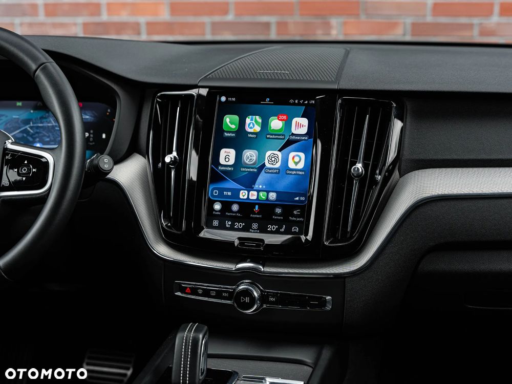 Volvo XC 60 B4 D Ultimate Dark - 33
