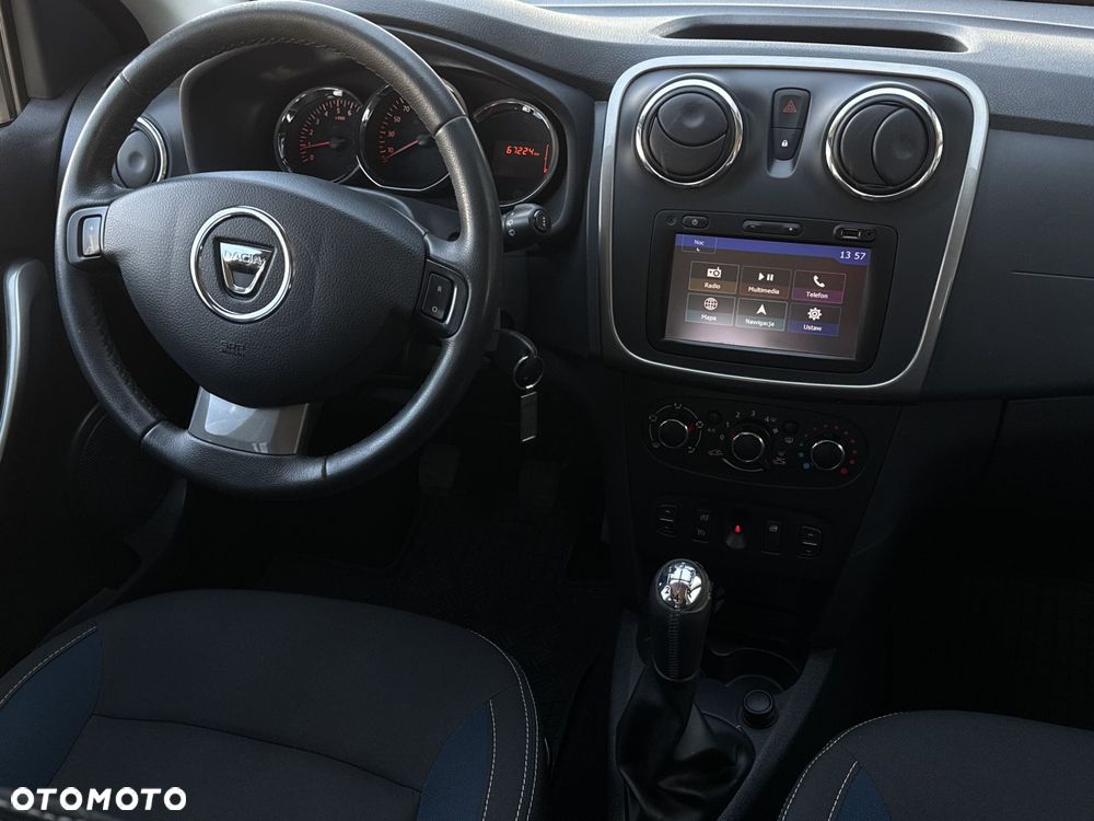 Dacia Sandero 1.2 16V SL Celebration EU6 - 16