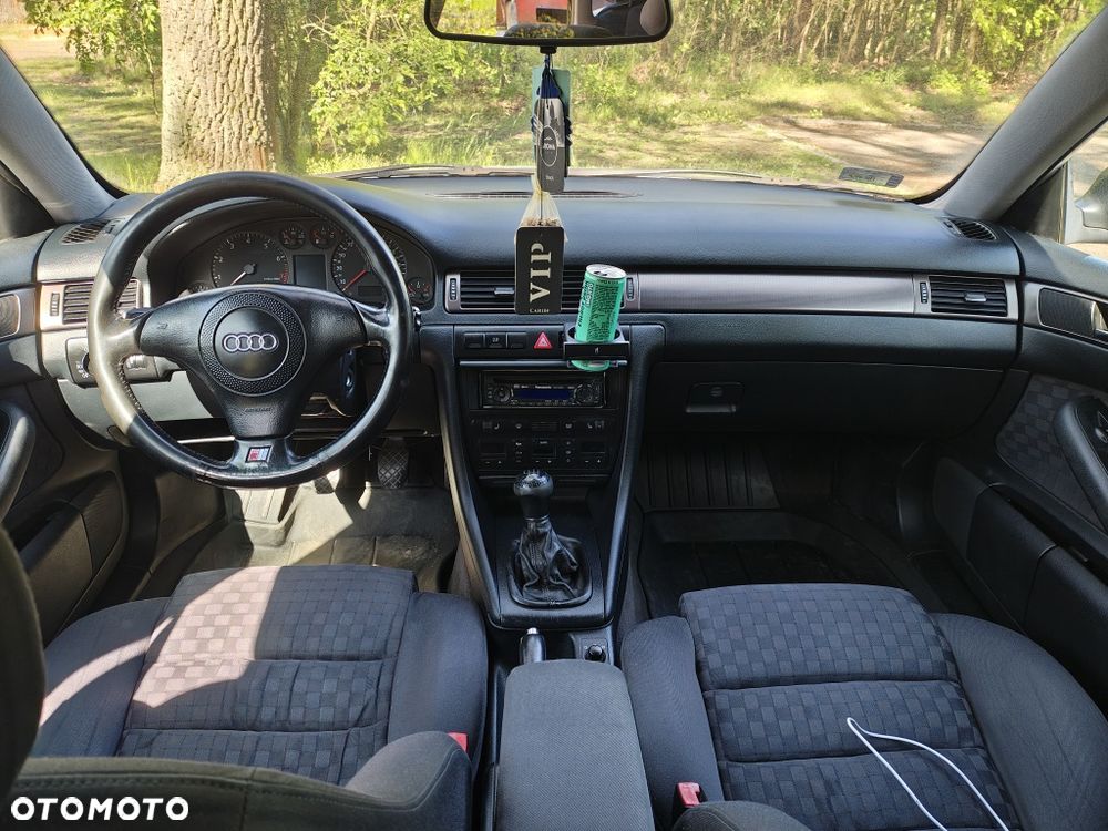 Audi A6 Limousine - 6