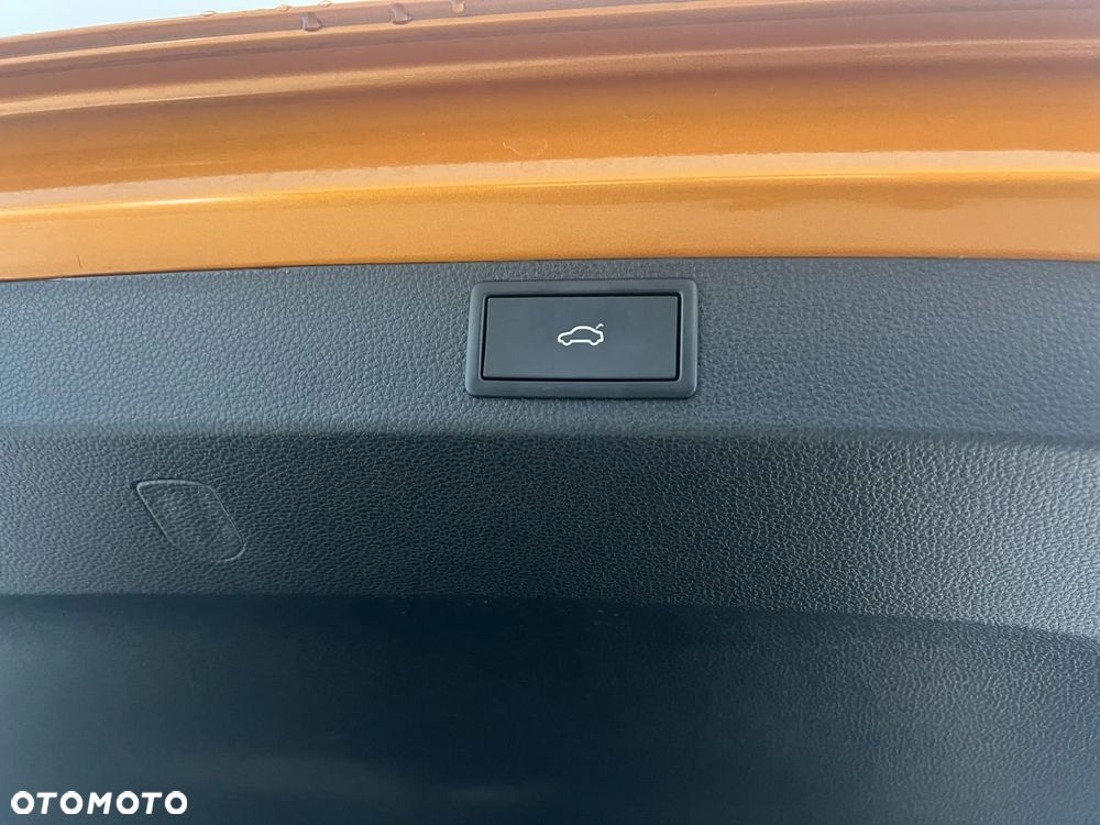 Skoda Karoq 1.5 TSI ACT 4x2 Sportline DSG - 32