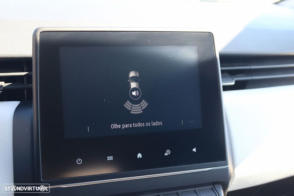 Renault Clio 1.0 TCe Limited - 30