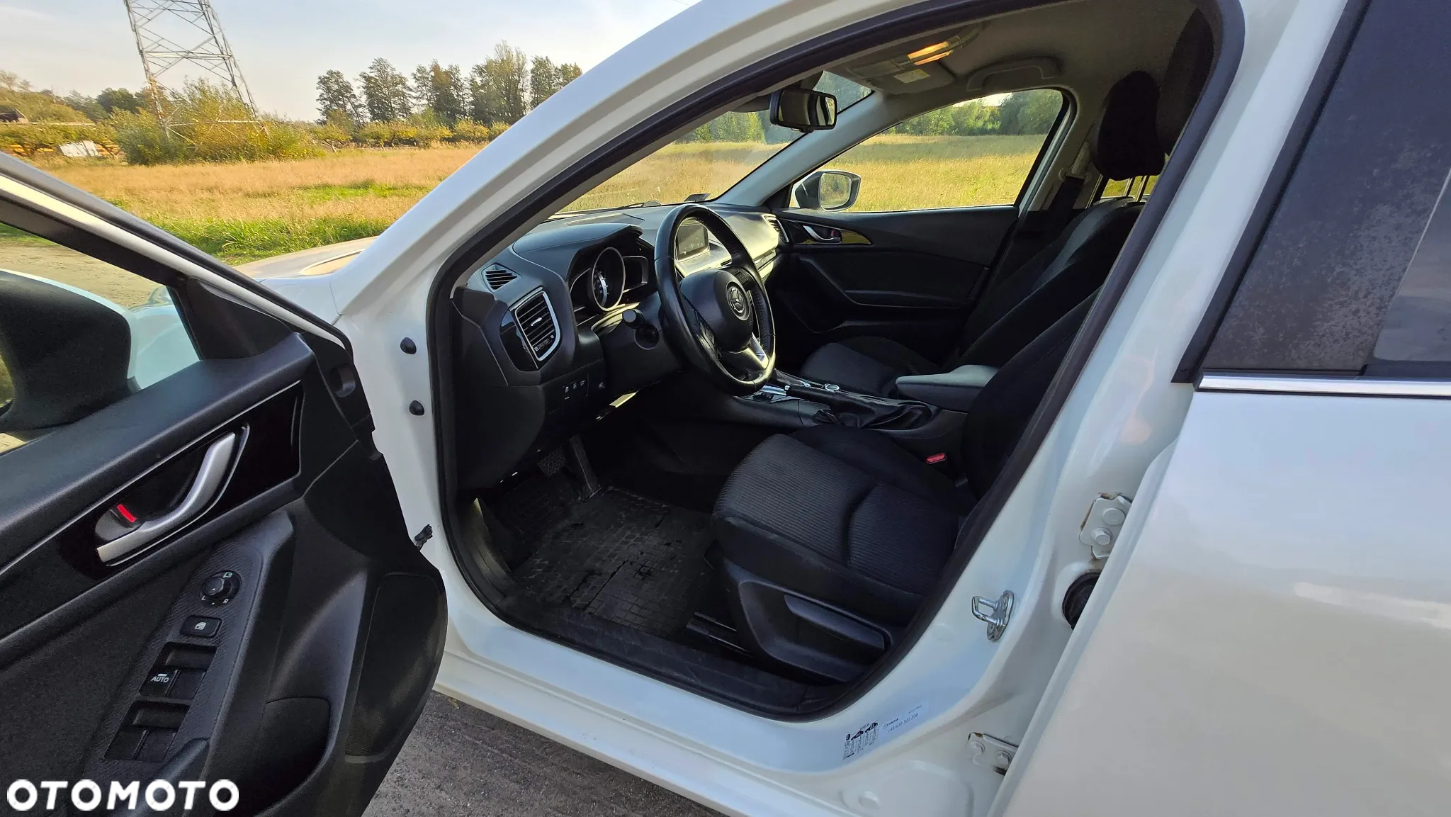 Mazda 3 - 10