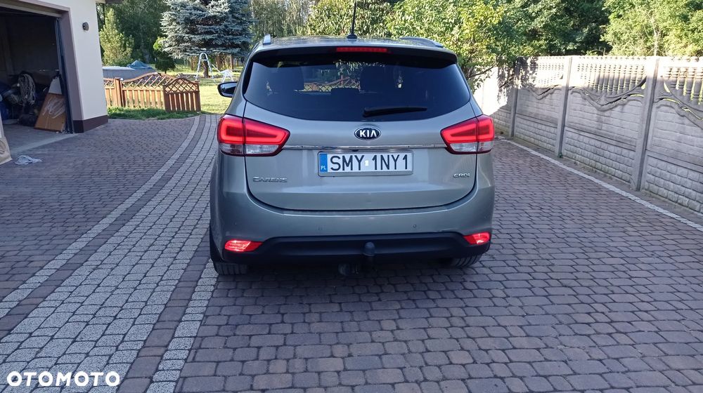 Kia Carens 1.7 CRDi XL 7os - 15