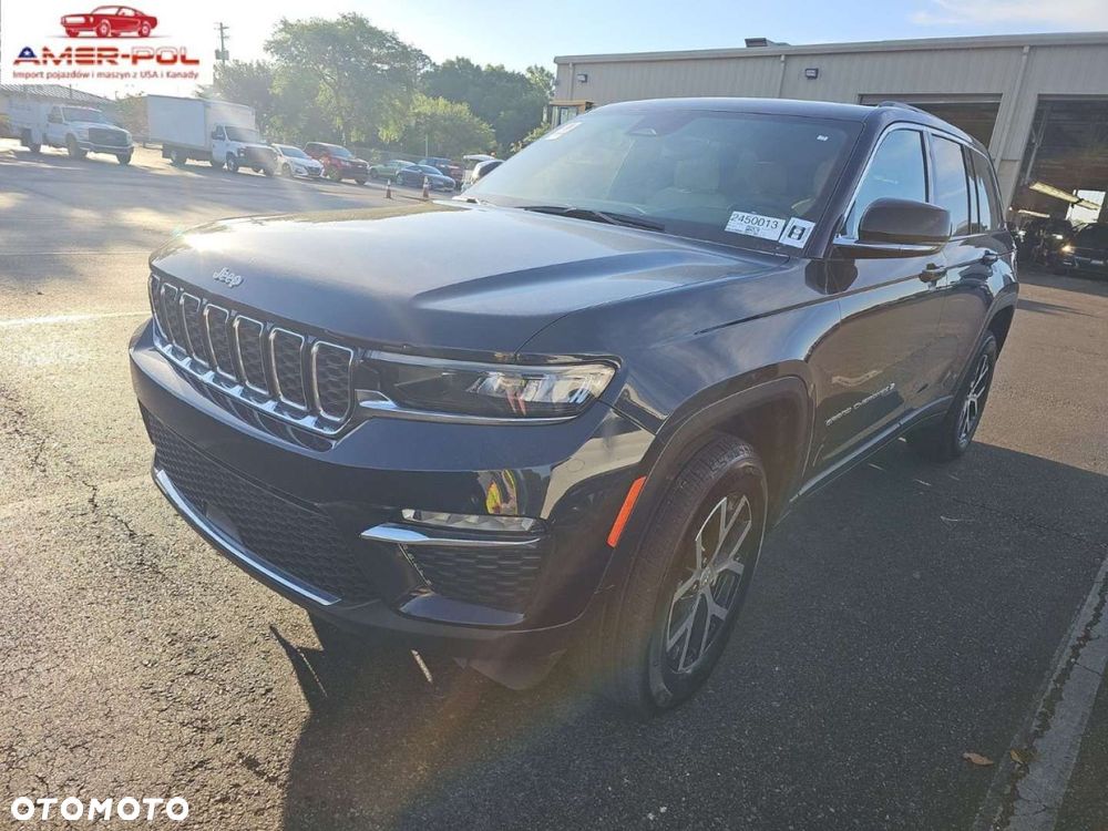 Jeep Grand Cherokee - 1