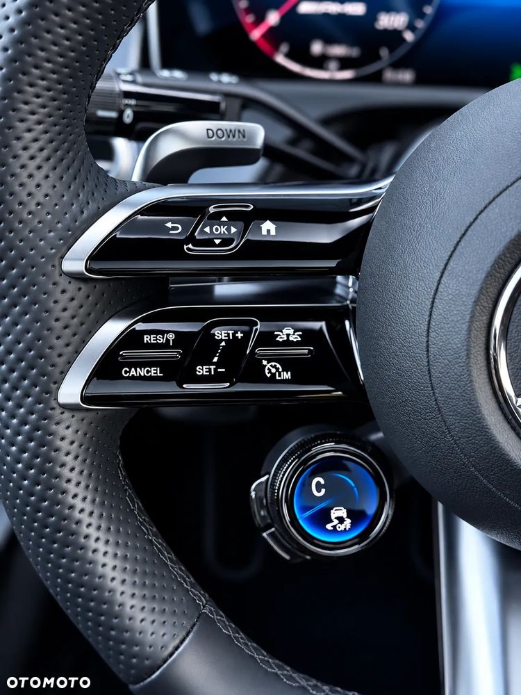 Mercedes-Benz Klasa E AMG 53 PHEV 4Matic+ 9G-Tronic TCT - 19