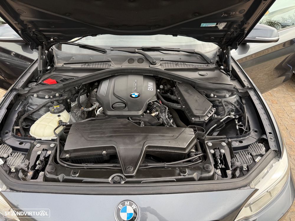 BMW 220 d Sport Line - 30