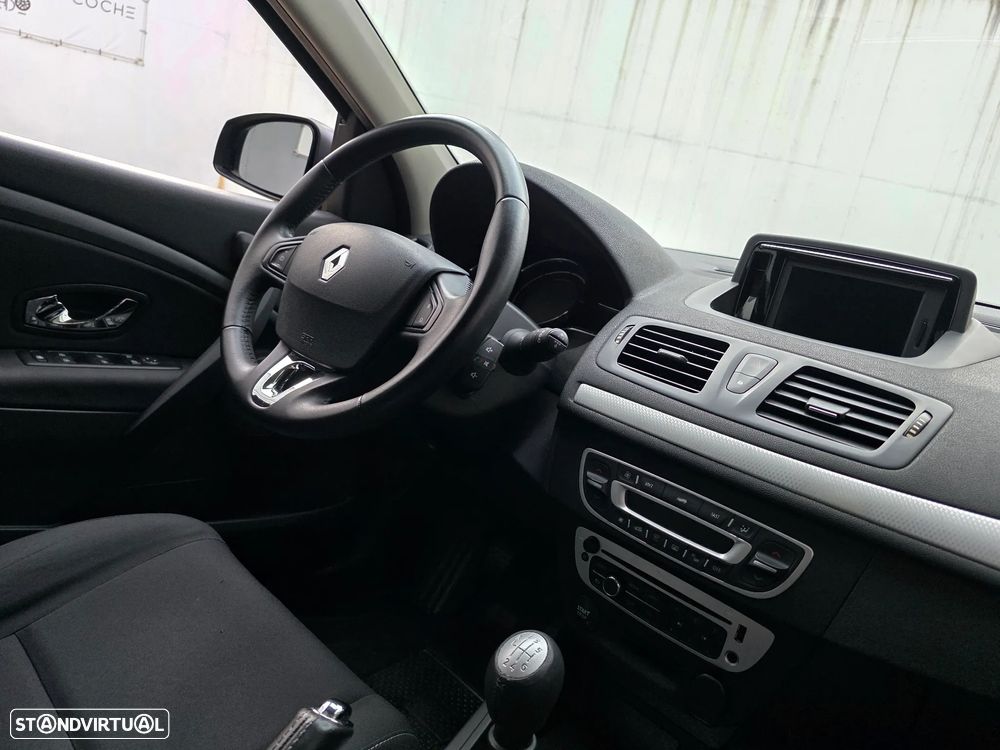 Renault Mégane Sport Tourer 1.5 dCi Dynamique SS - 48