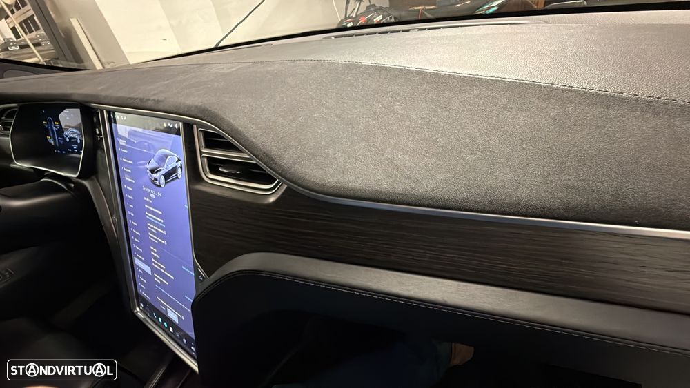 Tesla Model S Standard - 4