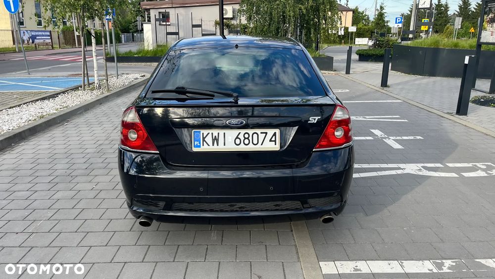 Ford Mondeo 3.0 V6 ST 220 - 4