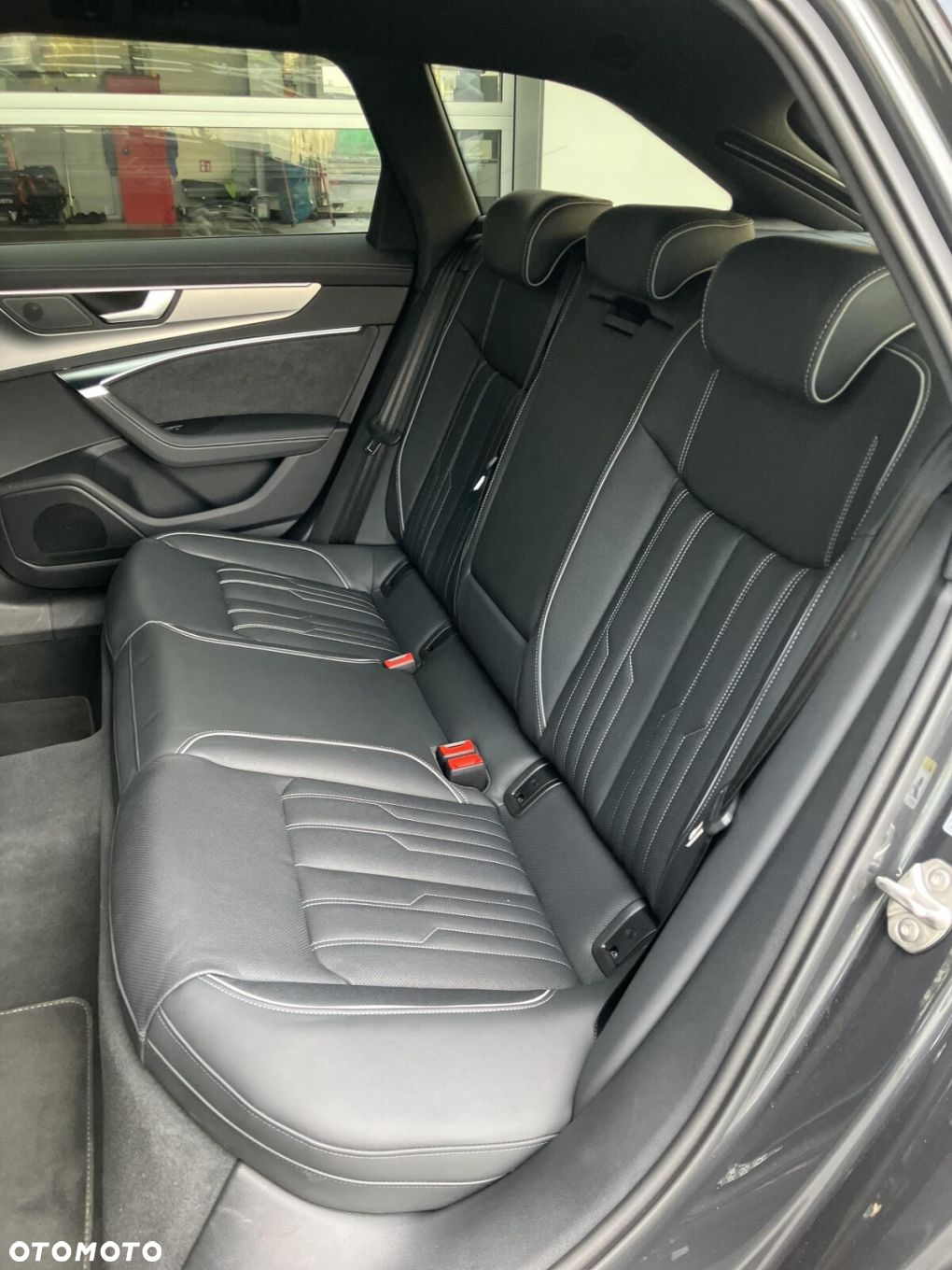Audi A6 Allroad - 17