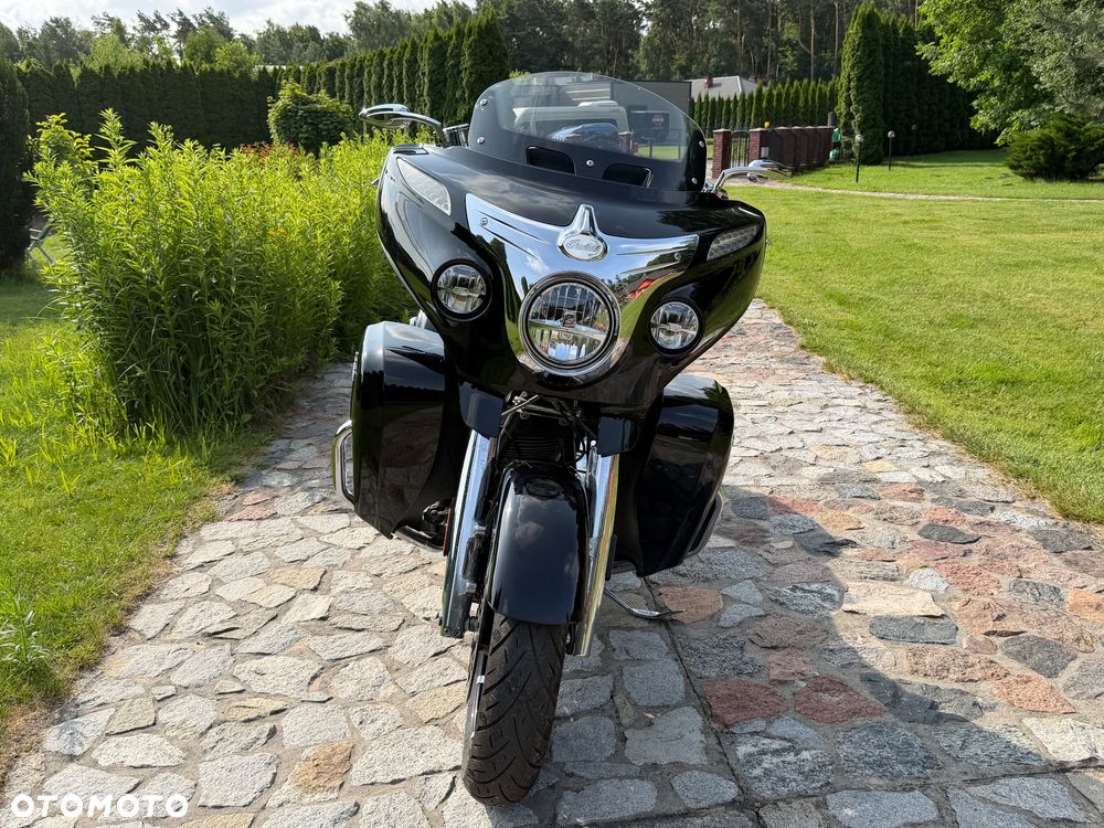 Indian Roadmaster - 30