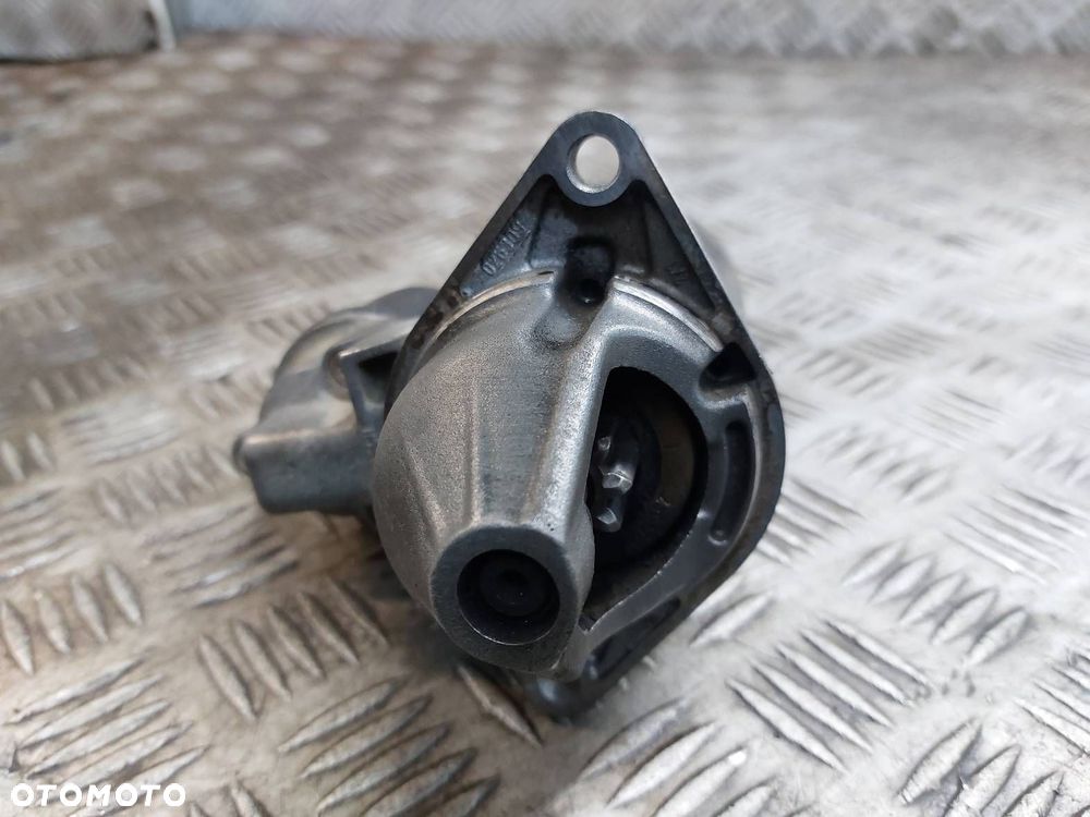 ROZRUSZNIK OPEL CORSA C 0001107402 1.0 12V - 2