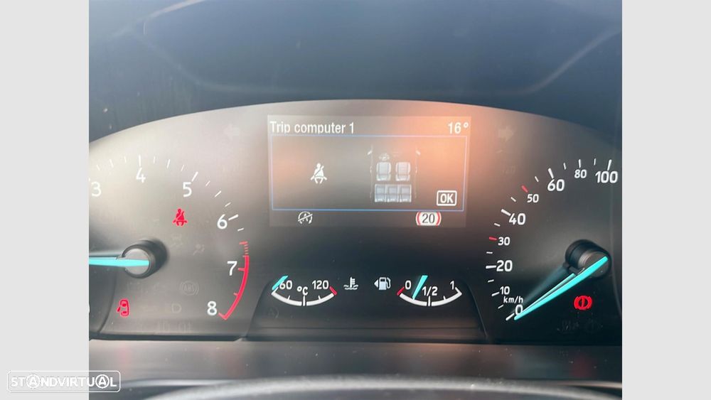 Ford Focus 1.0 EcoBoost MHEV ST-Line - 15