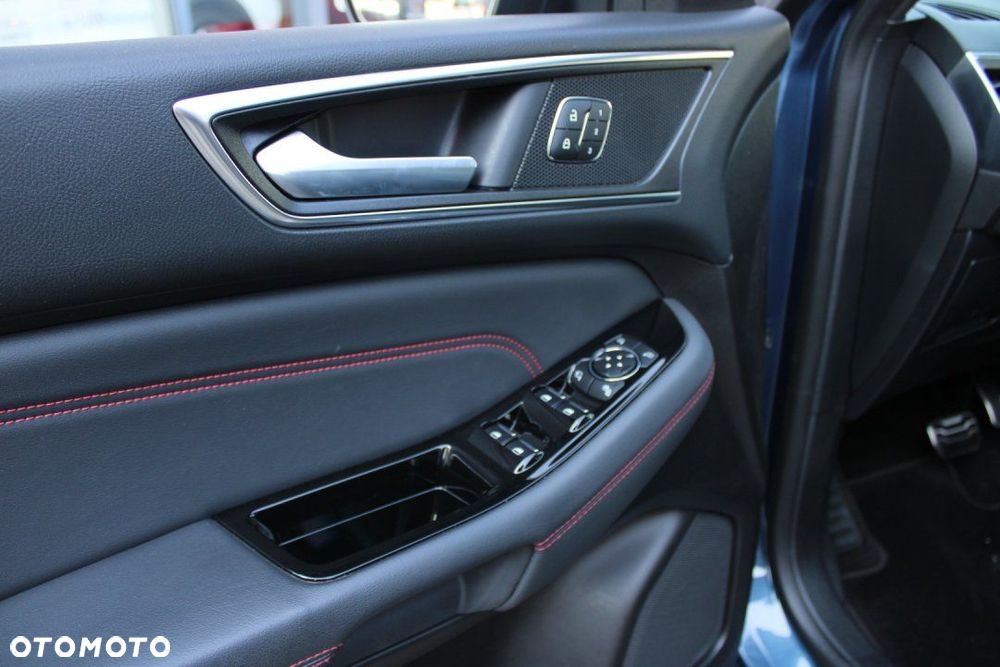 Ford S-Max - 39