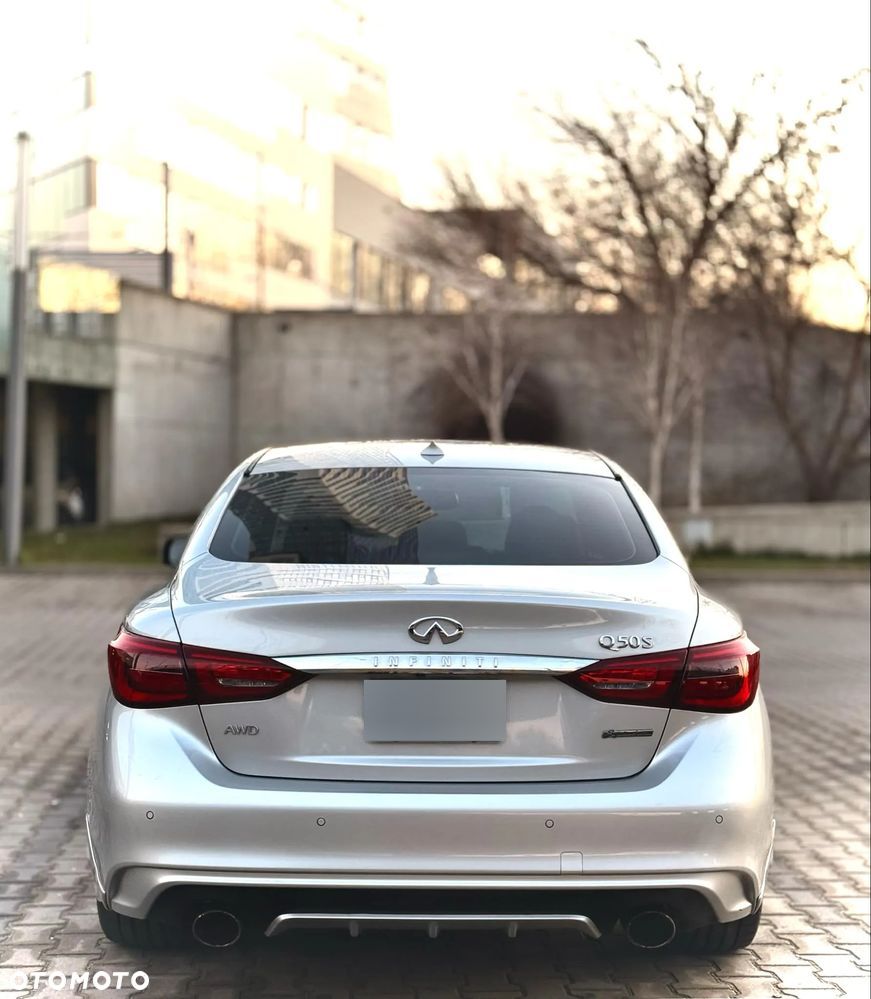 Infiniti Q50 - 1