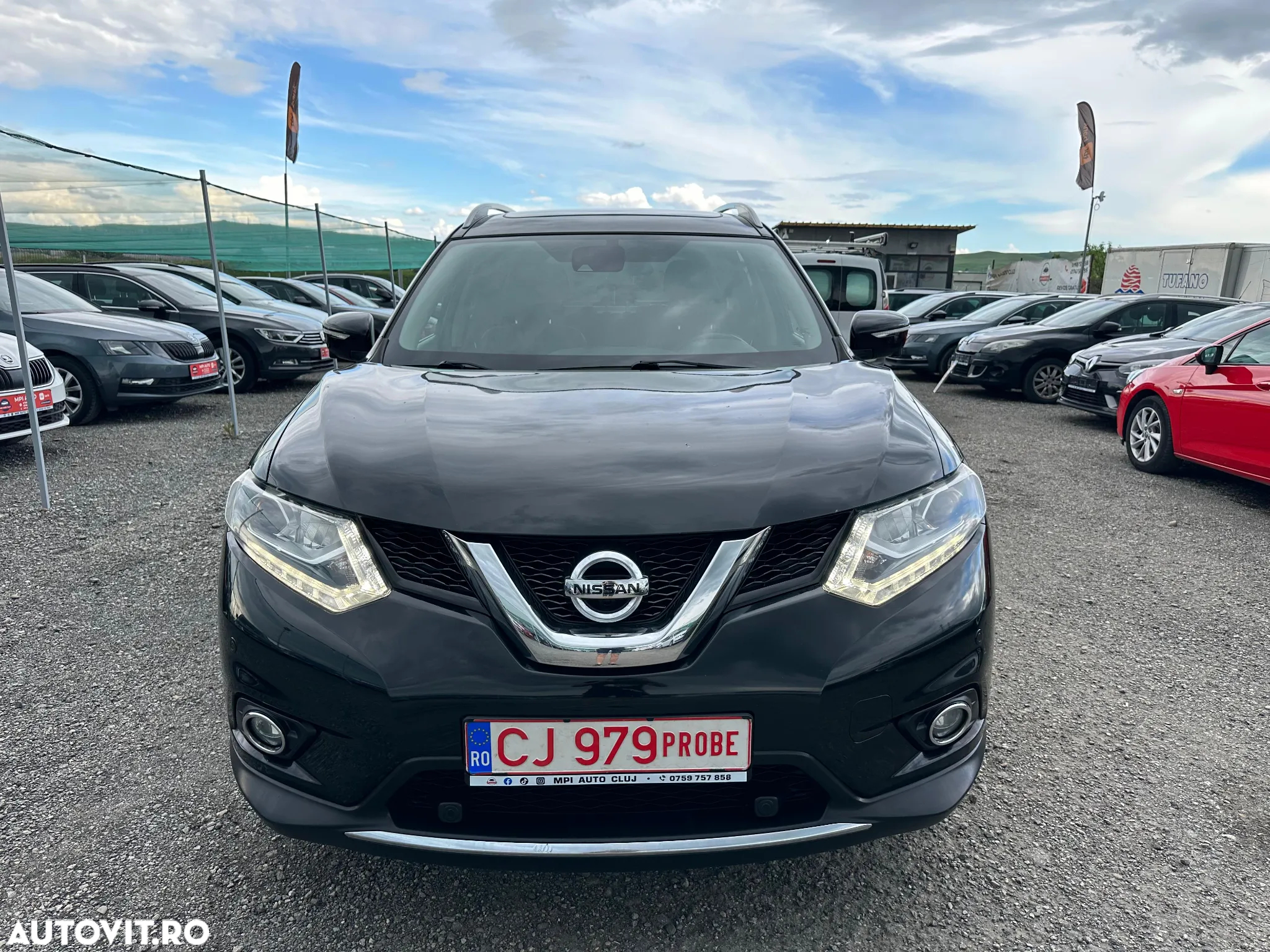 Nissan X-Trail 1.6 dCi ALL-MODE 4x4i Tekna - 3