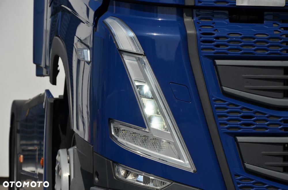 Volvo FH 5 / NEW / I-SAVE / KLIMA P. / LED / NAVI / KAMERA / 9548 - 7