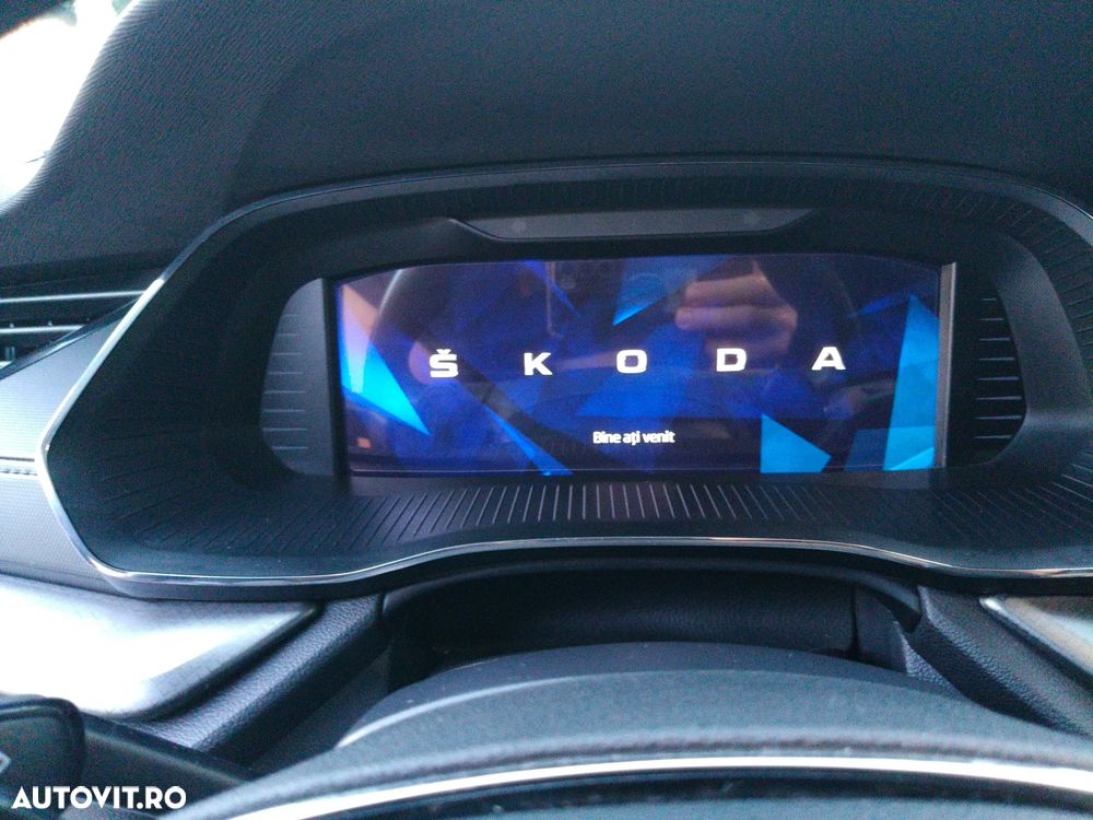 Skoda Octavia 2.0 TDI DSG Style - 9