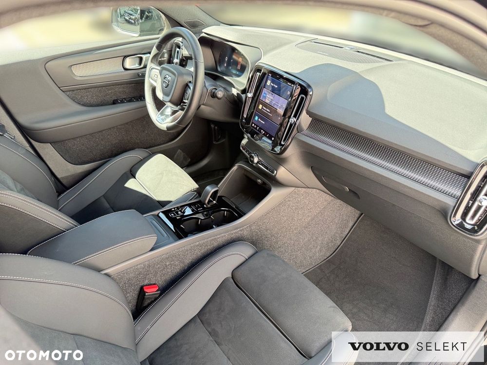 Volvo XC 40 - 26