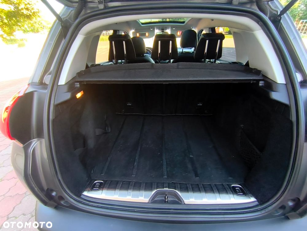 Peugeot 2008 e-HDi FAP 115 STOP & START Allure - 16