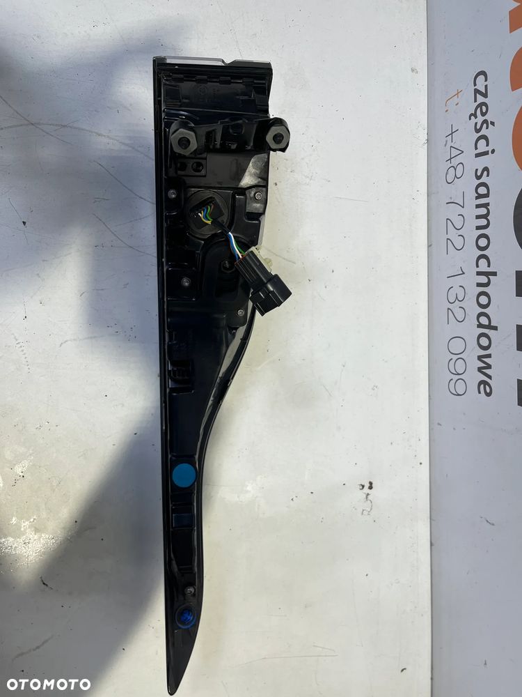 Range Rover Evoque II 19-23 lampa tylna prawa LED K8D2-13404-CC - 4