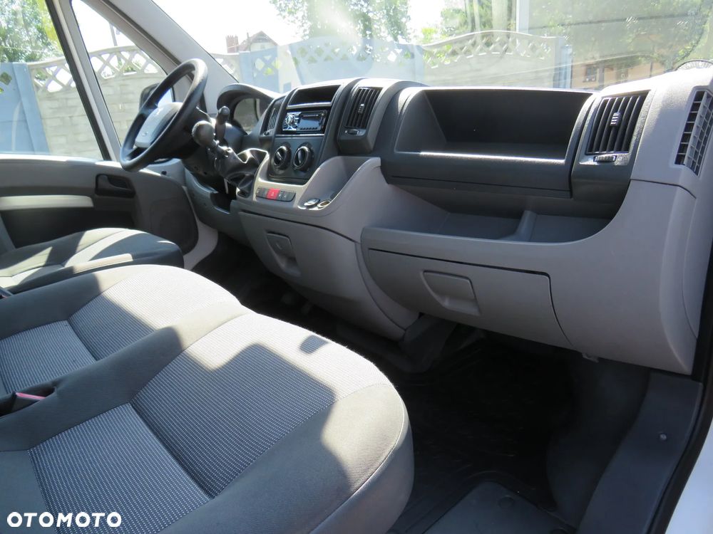Peugeot Boxer L2H2 2.2HDI 120Ps *Brygadówka*7 osób* - 31